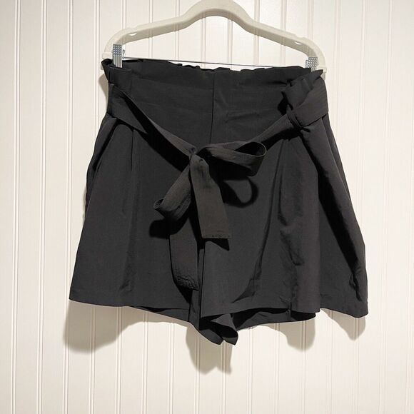 Athleta Black Skyline Shorts Belted Waist High Rise Plus Size 24 - Picture 2 of 8